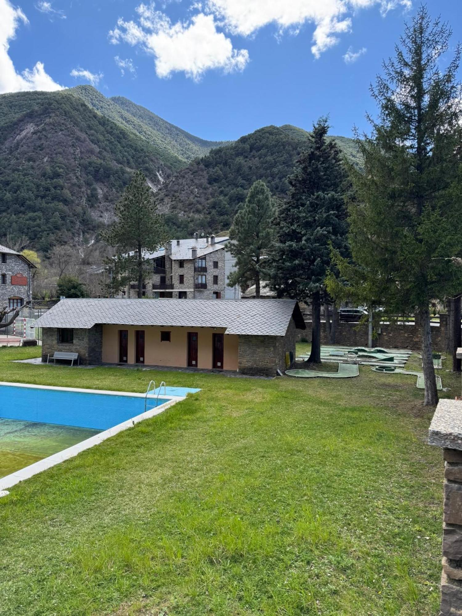 Duplex De Muntanya En Zona Verda A Escalo